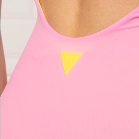 New GUESS REVERSIBLE SWIMSUIT DOUBLE - Picture 9 of 12